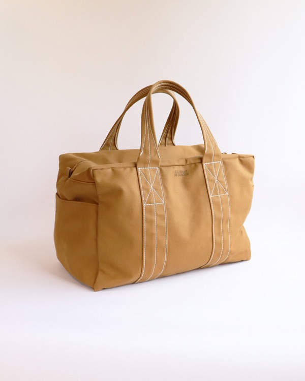 LABOR DAY �졼�С��ǥ��� DUFFEL BAG ��DAY TRIPPER" ���åե�Хå� �ǥ��ȥ�åѡ� ��BROWN��