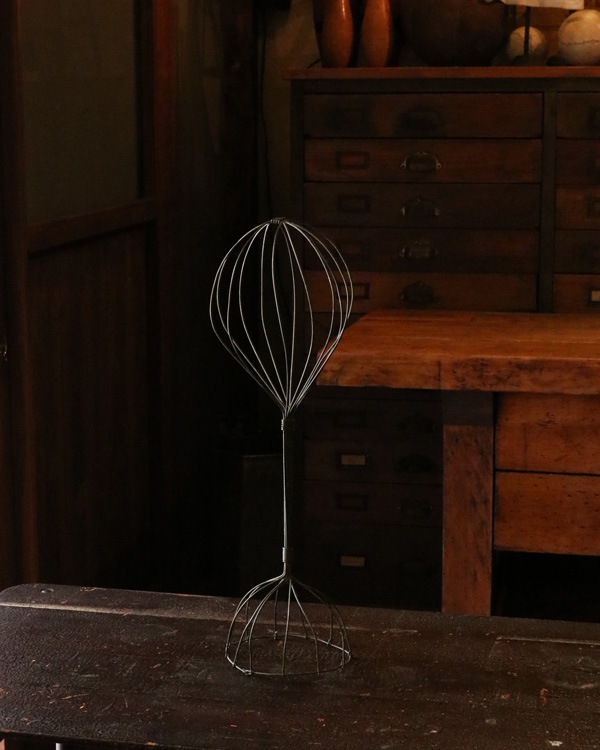Hat Stand�åϥåȥ������