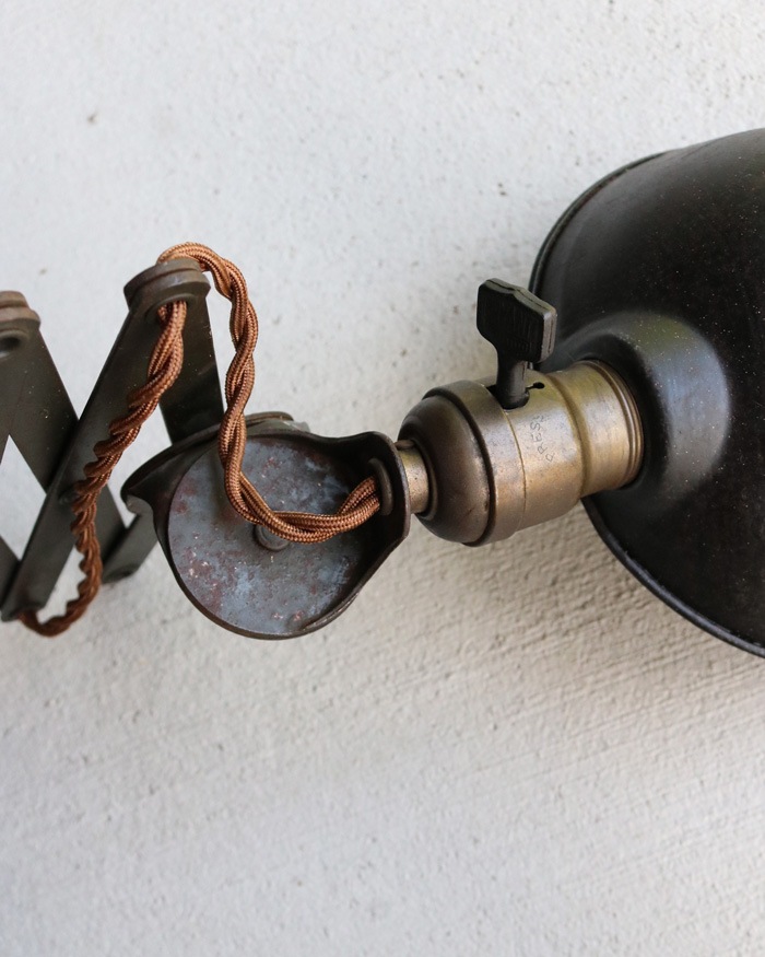 "Herald-Lite" Extensible Arm Task Lamp��"Herald-Lite" �������ƥ󥷥� ����������