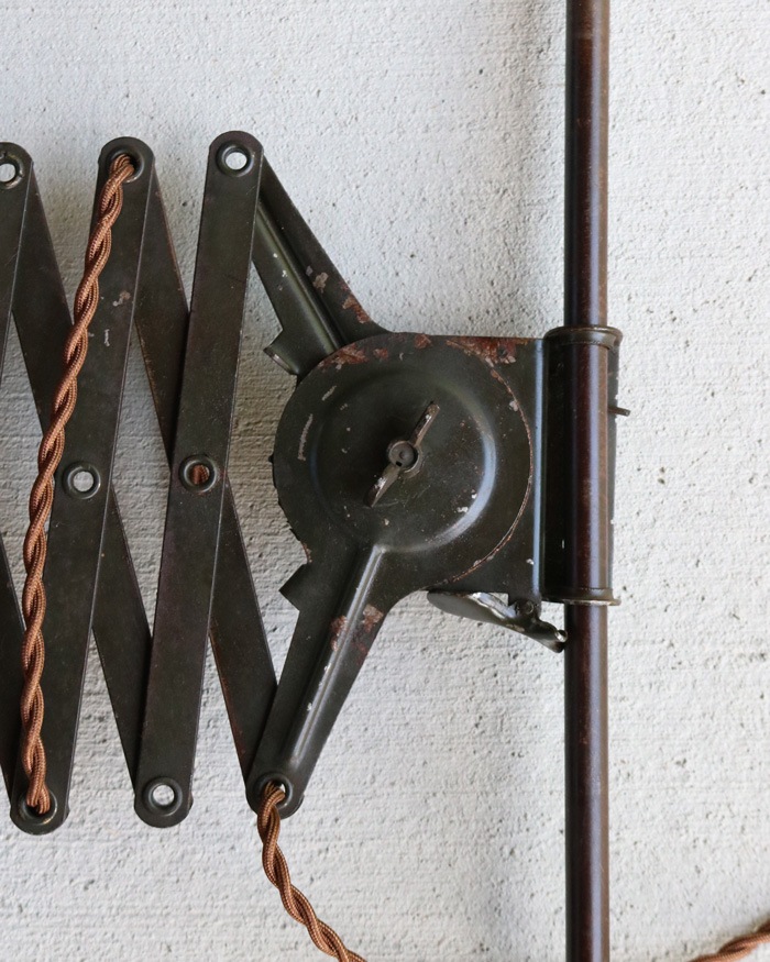 "Herald-Lite" Extensible Arm Task Lamp��"Herald-Lite" �������ƥ󥷥� ����������