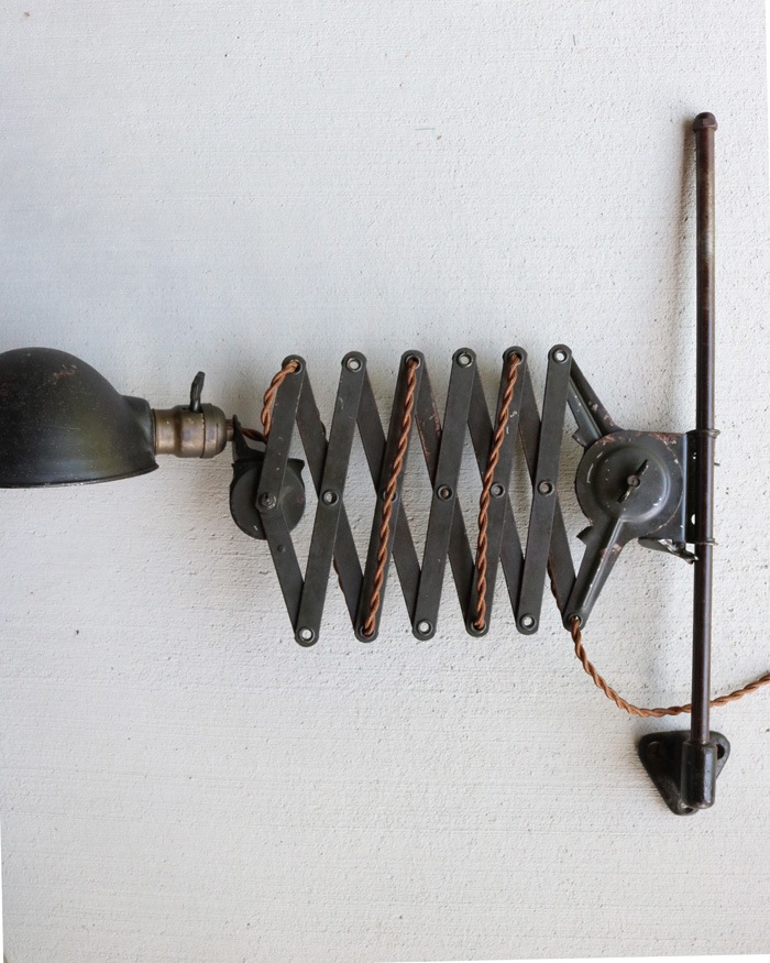 "Herald-Lite" Extensible Arm Task Lamp��"Herald-Lite" �������ƥ󥷥� ����������