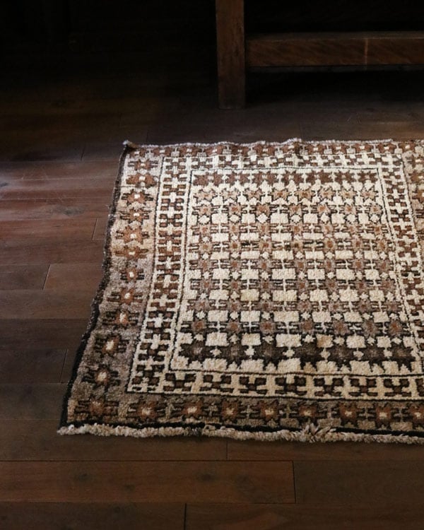 Traibal Rug Taimani / トライバルラグ タイマニ