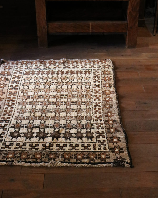 Traibal Rug Taimani / トライバルラグ タイマニ