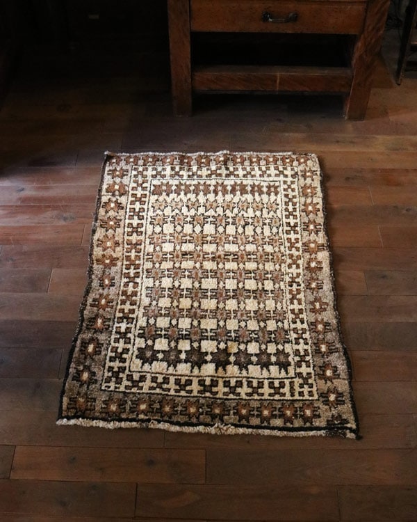 Vintage tribal rug 約80cm×80cmウール トライバル Vintage tribal rug