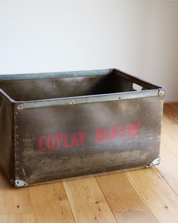 Kennett Fiber Utility Box (COPLAY BAKERY)�å��ͥå� �ե����С� �桼�ƥ���ƥ��ܥå����ʥ����ץ쥤 �١����꡼��
