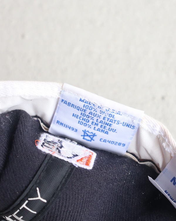 Vintage 90s Black Detroit NEW ERA B.B. Cap (7 1/8)