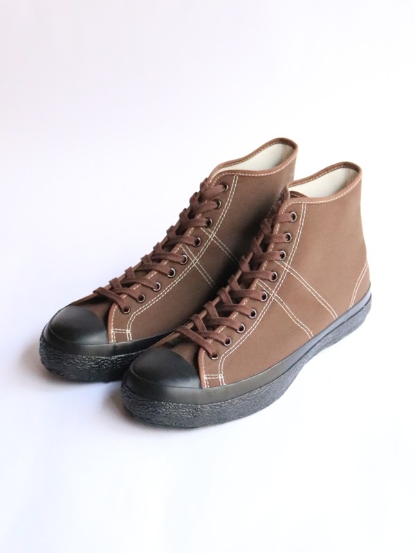 PHIGVEL �ե����٥��TRAINING SHOES HI �ȥ졼�˥󥰥��塼�� �ϥ���BROWN��BLACK SOLE��