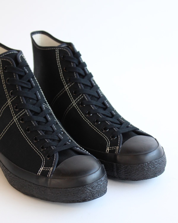 PHIGVEL �ե����٥��TRAINING SHOES HI �ȥ졼�˥󥰥��塼�� �ϥ���BLACK��BLACK SOLE��