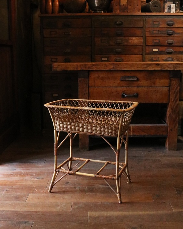 Rattan Stand Basket�å饿�� æ�ᤫ��������ɥ����� STB-36