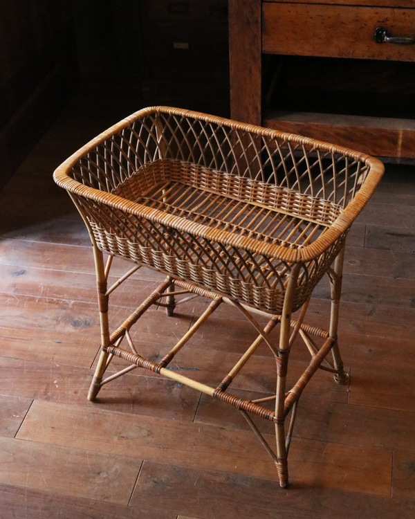 Rattan Stand Basket�å饿�� æ�ᤫ��������ɥ����� STB-36