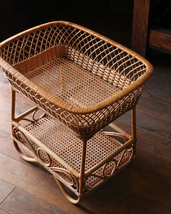 Rattan Stand Basket�å饿�� æ�ᤫ��������ɥ����� STB-16