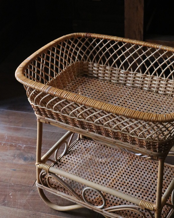 Rattan Stand Basket�å饿�� æ�ᤫ��������ɥ����� STB-16