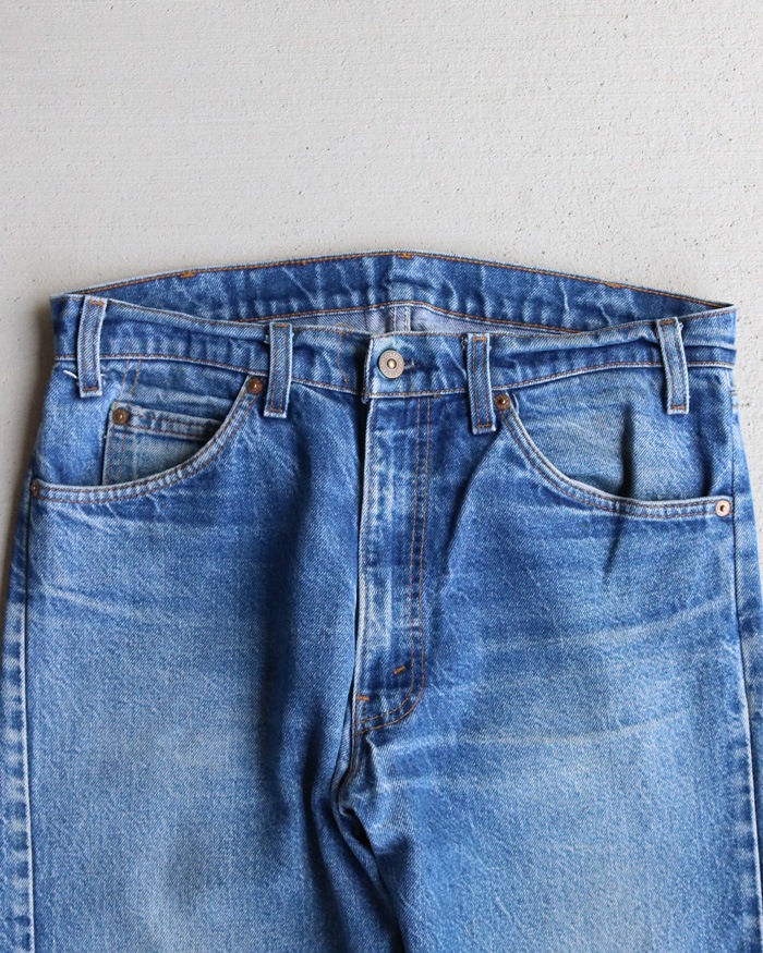 Vintage 80s Light Wash LEVI'S 505 Denim Jeans (32x28)