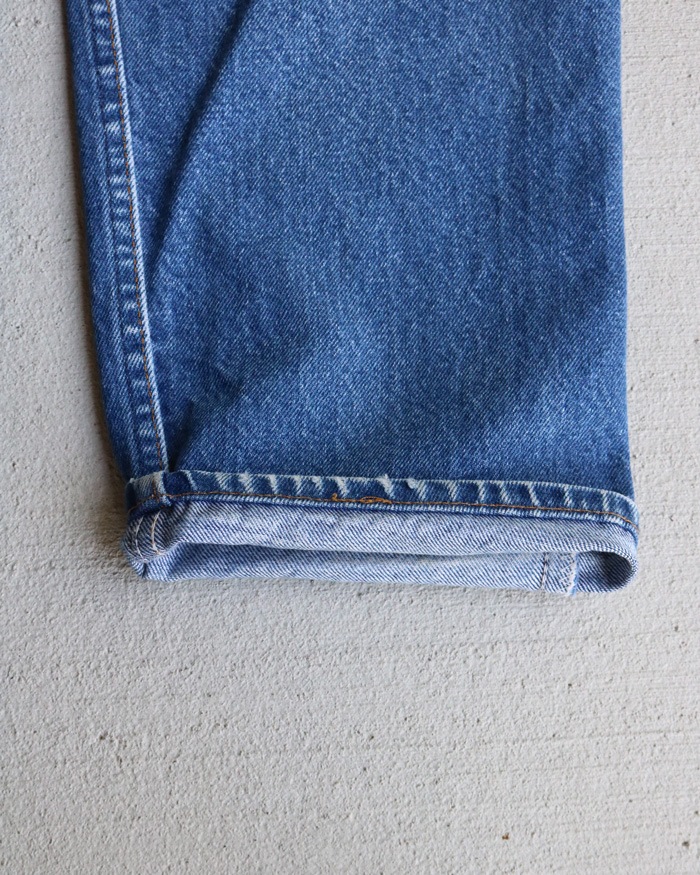 Vintage 80s Light Wash LEVI'S 505 Denim Jeans (32x28)