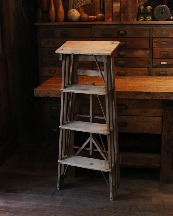 Library Step Ladder｜ライブラリー ステップラダー