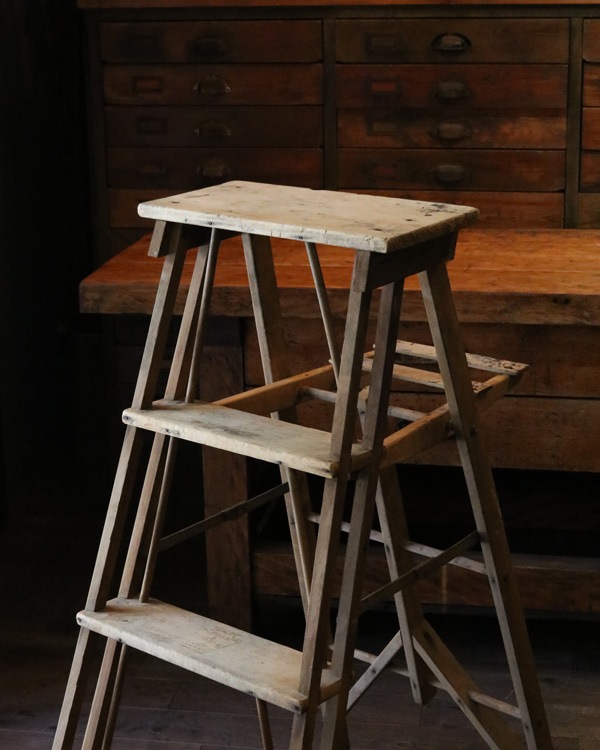 Library Step Ladder｜ライブラリー ステップラダー