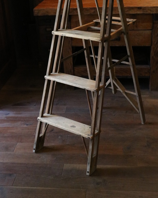 Library Step Ladder｜ライブラリー ステップラダー