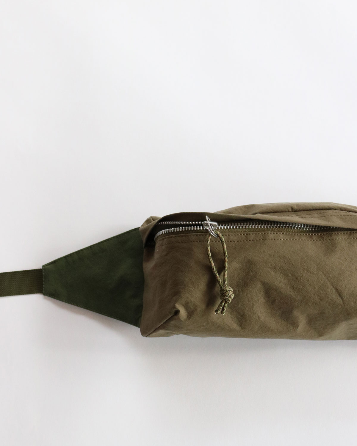 LABOR DAY �졼�С��ǥ���WAIST BAG �������ȥХå���KHAKI��