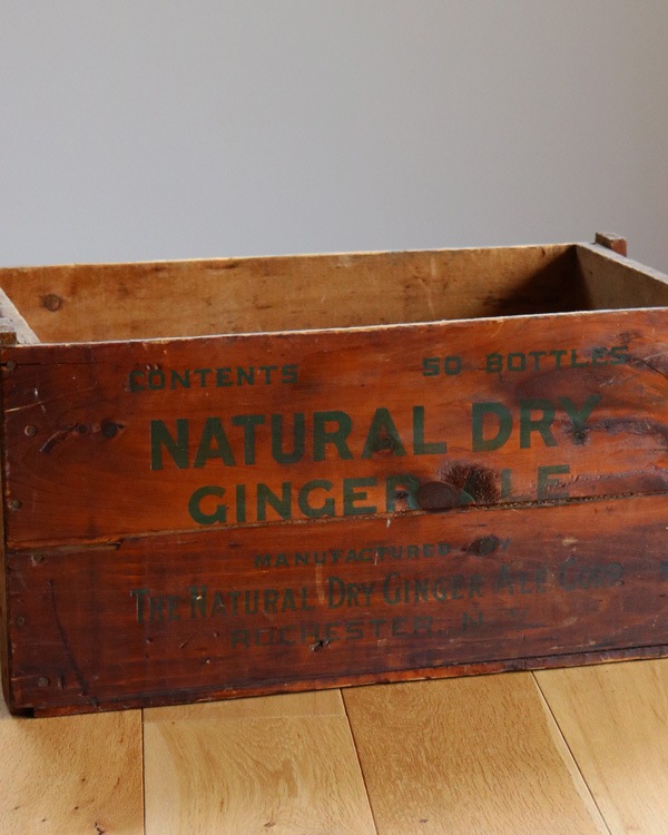 "NATURAL DRY GINGER ALE" Wood Box  "NATURAL DRY GINGER ALE" åɥܥå