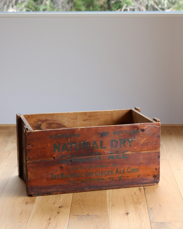 "NATURAL DRY GINGER ALE" Wood Box  "NATURAL DRY GINGER ALE" åɥܥå