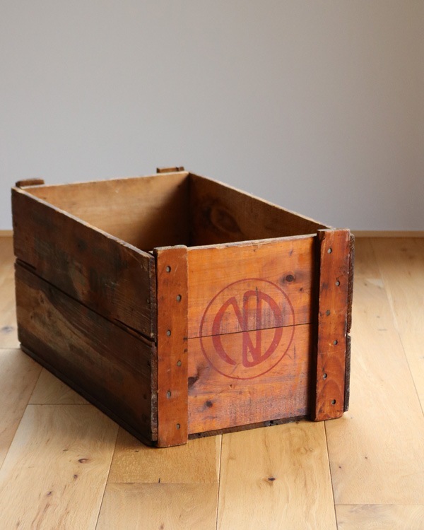 "NATURAL DRY GINGER ALE" Wood Box  "NATURAL DRY GINGER ALE" åɥܥå