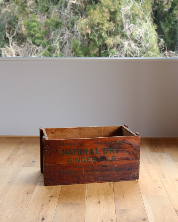"NATURAL DRY GINGER ALE" Wood Box  "NATURAL DRY GINGER ALE" åɥܥå
