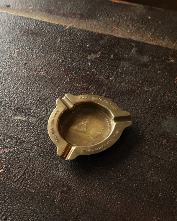 砲弾灰皿　真鍮　ミリタリー アッシュトレイ　 50口径 U.S.S.