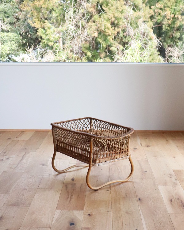 Rattan Stand Basket�å饿�� æ�ᤫ��������ɥ����� STB-14