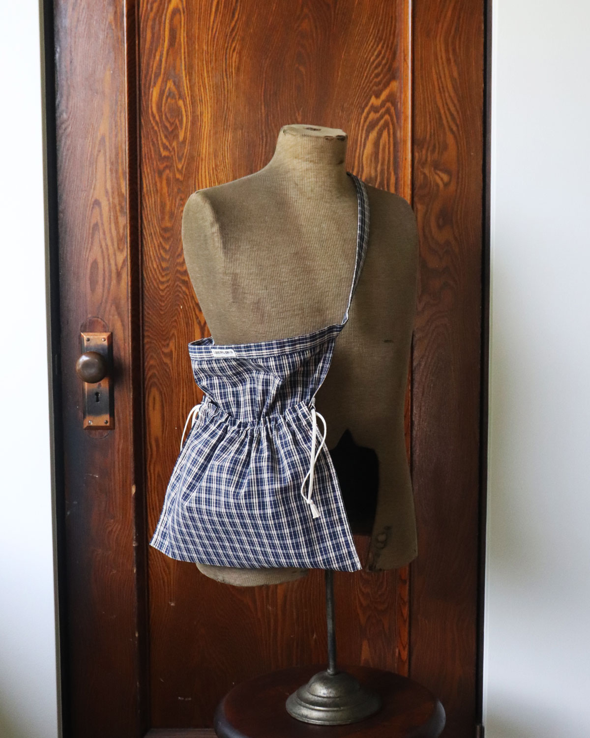 LABOR DAY 졼СǥAPRON BAG ץХåVINTAGE PLAID/NAVY