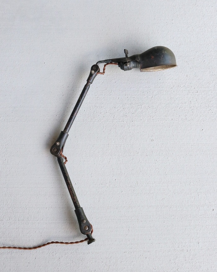 Ball-Jointed Industrial Lamp｜ボールジョイント