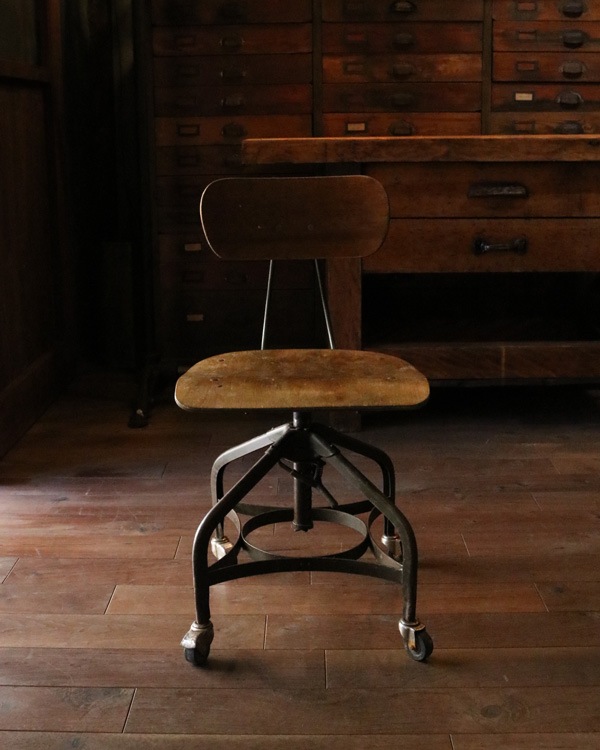 "TOLEDO" Caster Chair / A��"TOLEDO" ���㥹����������