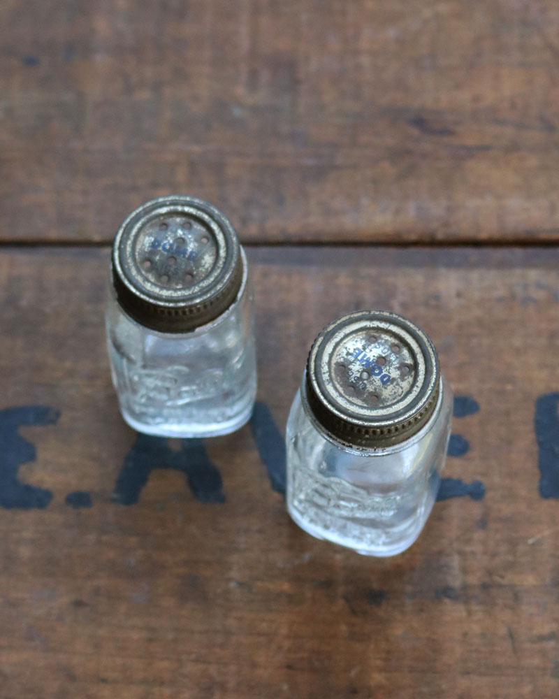 c.1930s “Ball” Salt & Pepper Shakers｜1930年代頃 “Ball” ソルト