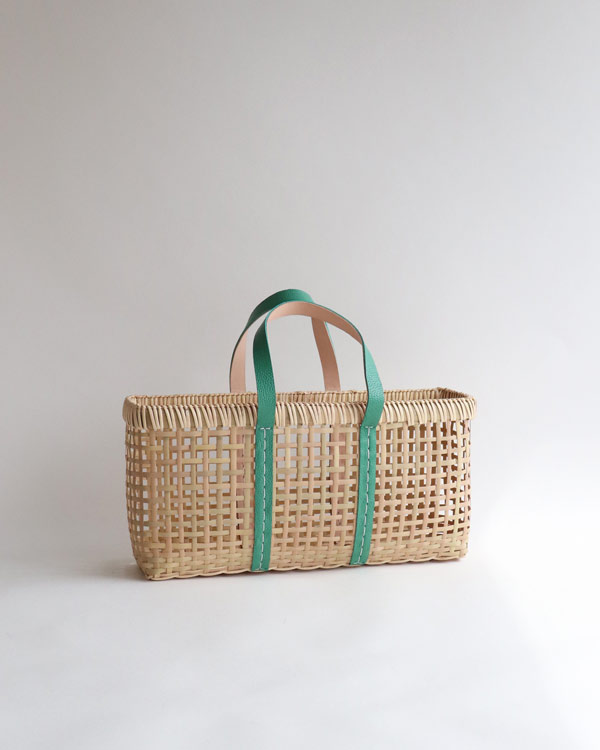 warang wayan(ワランワヤン) amiami革手バスケットブラック L warang wayan(ワランワヤン) amiami革手バスケット ホワイト S