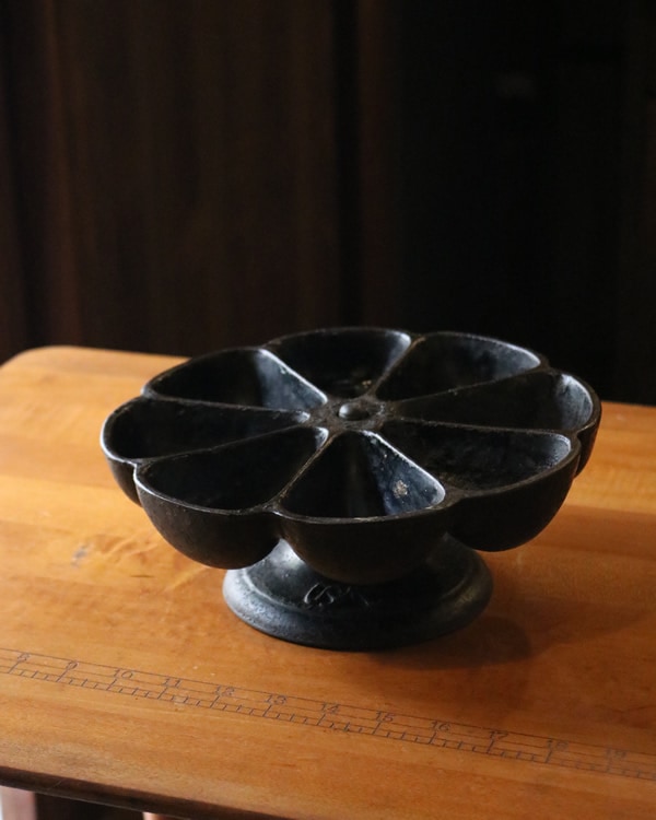 Cast Iron Nail Cup｜ネイルカップ A