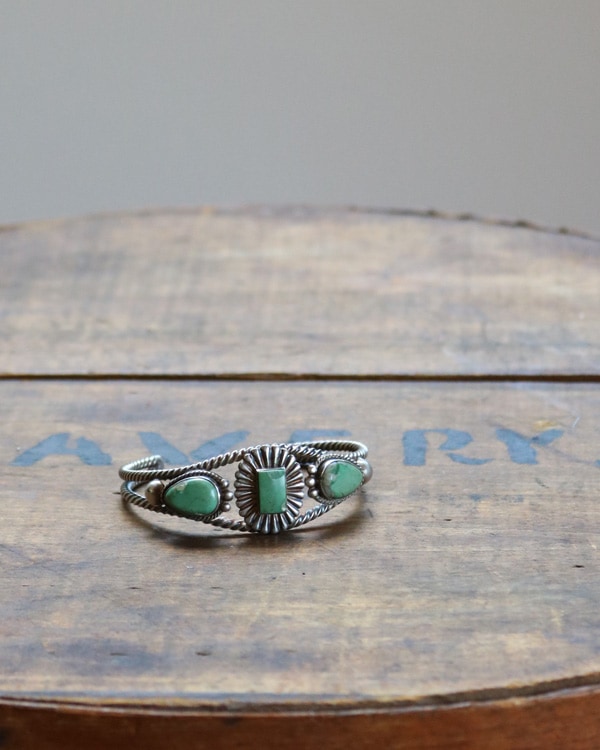 STERLING silver ネイティブ ターコイズバングルL675 Native American Starling Silver turquoise Bangle A｜ネイティブ