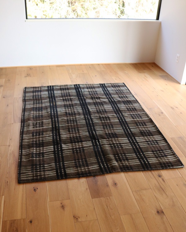 Brown��Black Plaid Wool Carriage Seat Blanket��Brown��Black �����å������� �����å������ȥ֥�󥱥å�