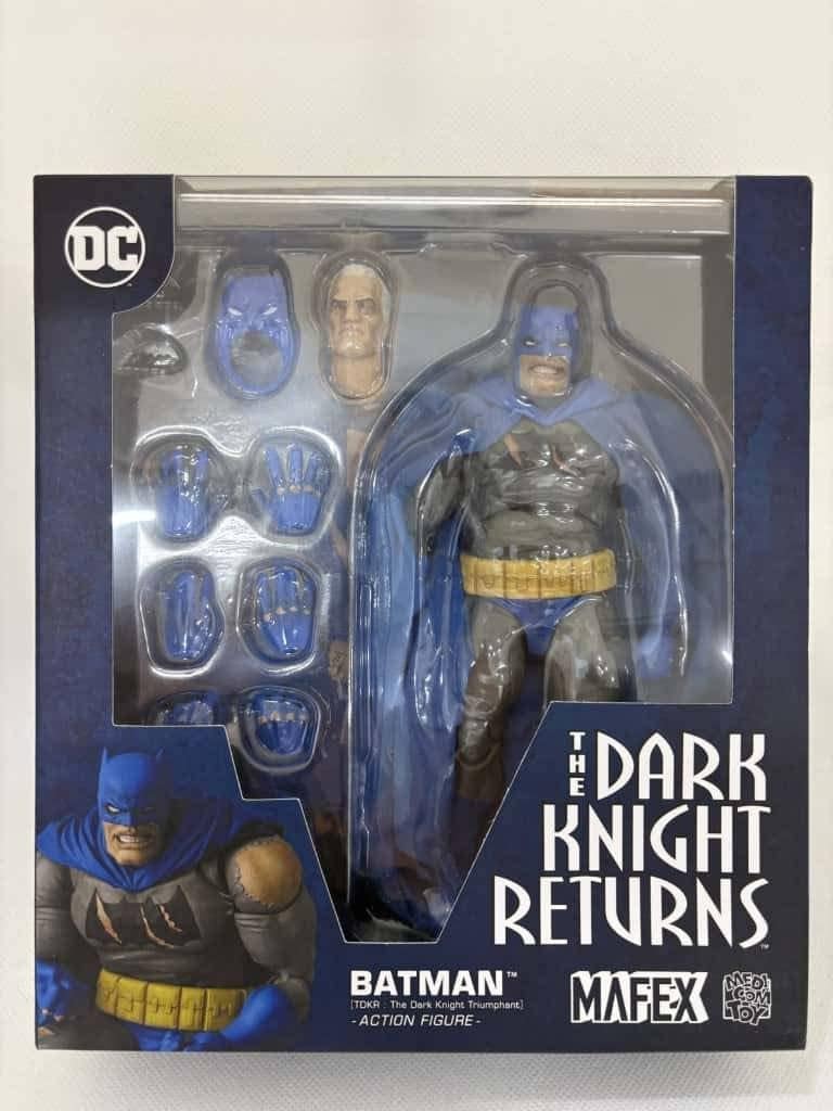 中古】MAFEX BATMAN(TDKR：The Dark Knight Triumphant) 「バットマン