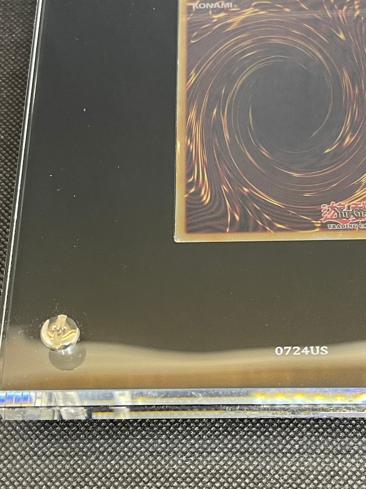 遊戯王 プラチナ 青眼の白龍 ブルーアイズホワイトドラゴン シリアルナンバー付き 遊戯王OCG】プラチナカラーのブルーアイズホワイトドラゴンが海外で