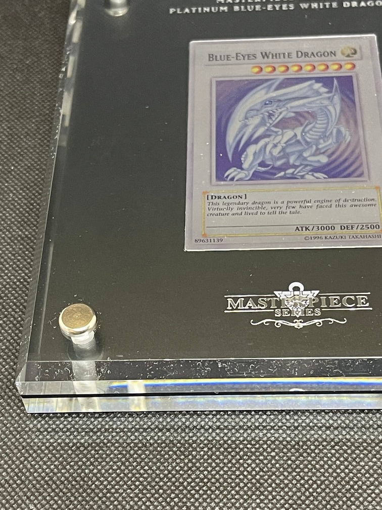 プラチナ『青眼の白龍(英語版/Platinum Blue-Eyes White Dragon