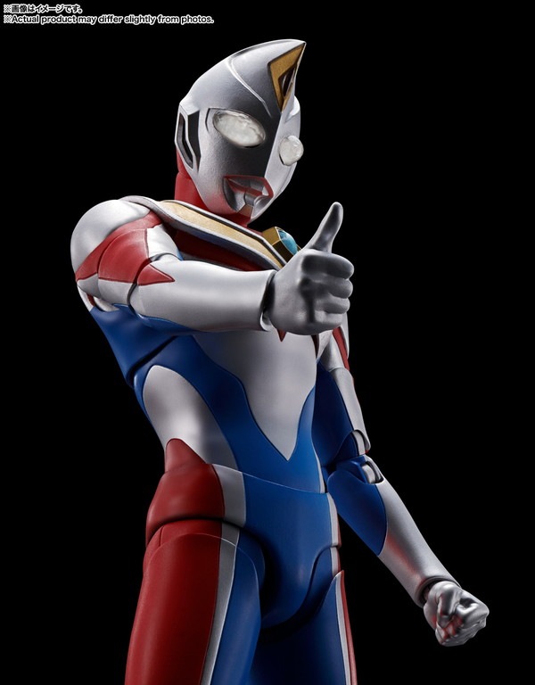 新品未開封】S.H.フィギュアーツ（真骨彫製法） ウルトラマンダイナ