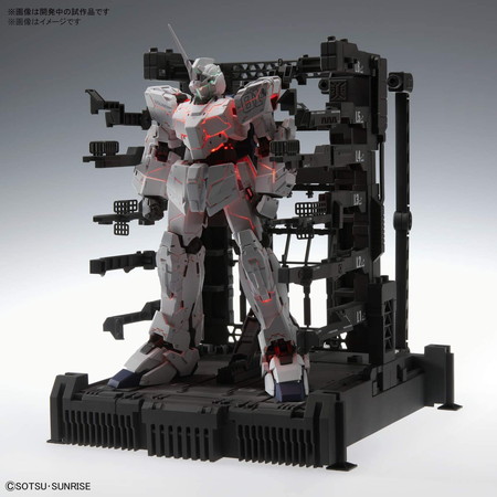 2025年1月予約】【送料無料対象外】1/100 MGEX RX-0 ユニコーン