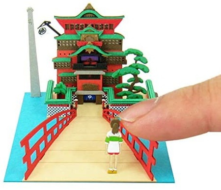 新品未開封】模型 スタジオジブリmini 千と千尋の神隠し 油屋と千尋