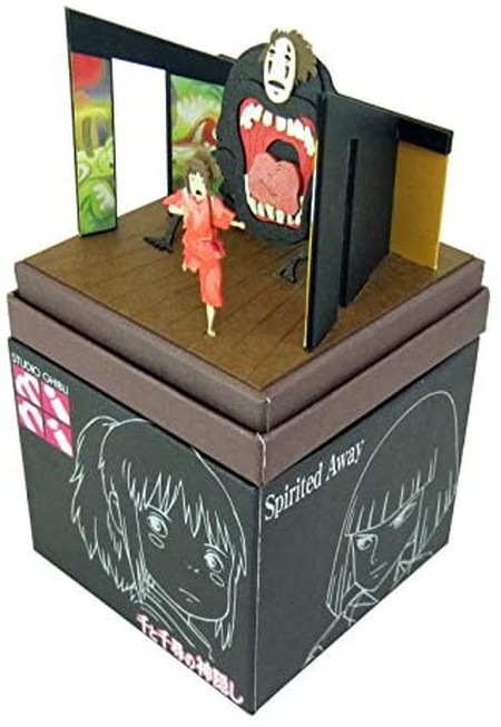 新品未開封】模型 スタジオジブリmini 千と千尋の神隠し 逃げる千尋