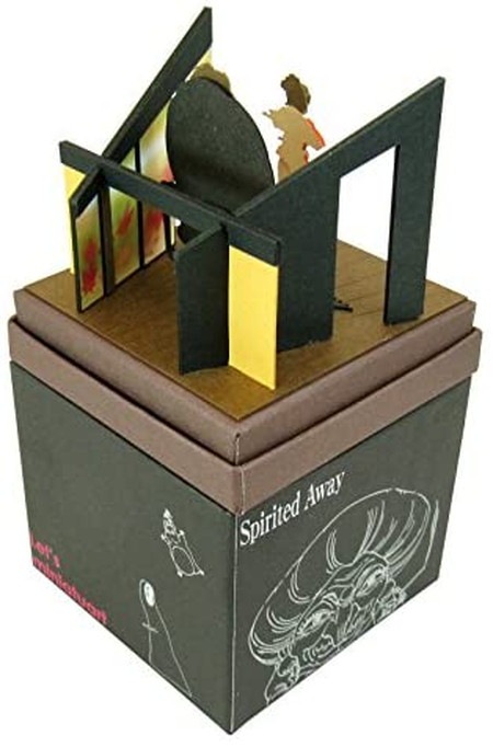 新品未開封】模型 スタジオジブリmini 千と千尋の神隠し 逃げる千尋