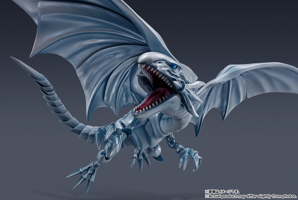 再販】【新品未開封】S.H.MonsterArts 青眼の白龍 「遊☆戯☆王