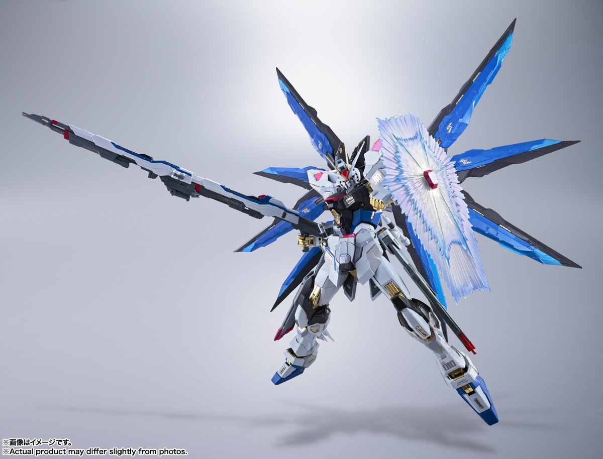 送料込み】【2026年6月発売 予約商品】METAL BUILD ストライク