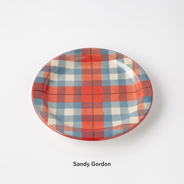 スコットランドのANTA（アンタ）のお皿 タータンチェックが可愛い中