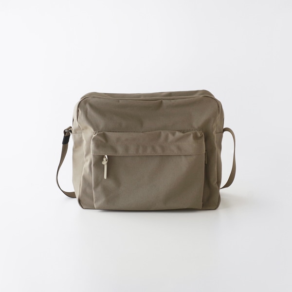 新品未開封　レベリースタンダード　ベージュ　S×２ STANDARD SUPPLY 別注 A4 SHOULDER GREIGE EDITION | B・B・B