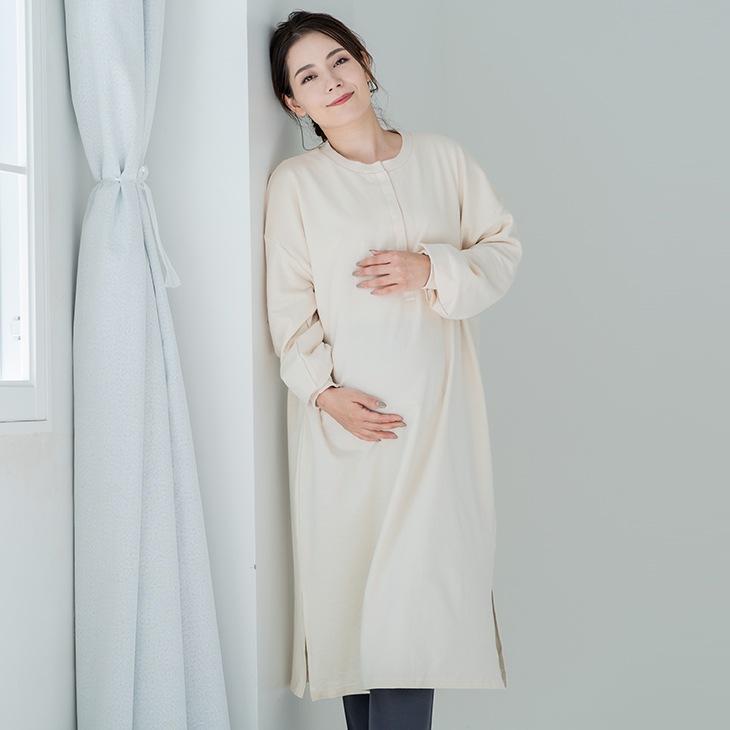 【OUTLET SALE 50%OFF!!】授乳ゆったりスウェットワンピース【マタニティ服／授乳服】21d53
