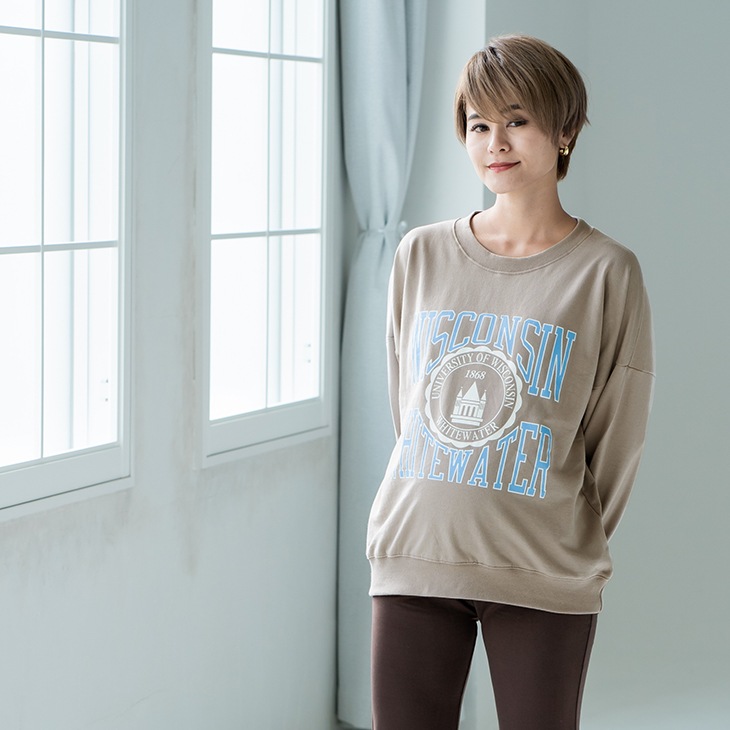 【OUTLET SALE】カレッジロゴトレーナー【マタニティ服】21d12